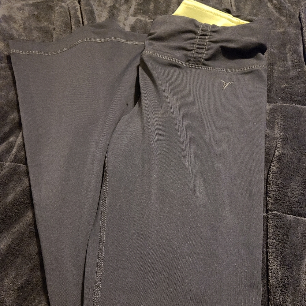 Ladies Medium Active Wear Pants